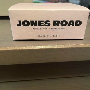 BNIB Jones Road Miracle Balm